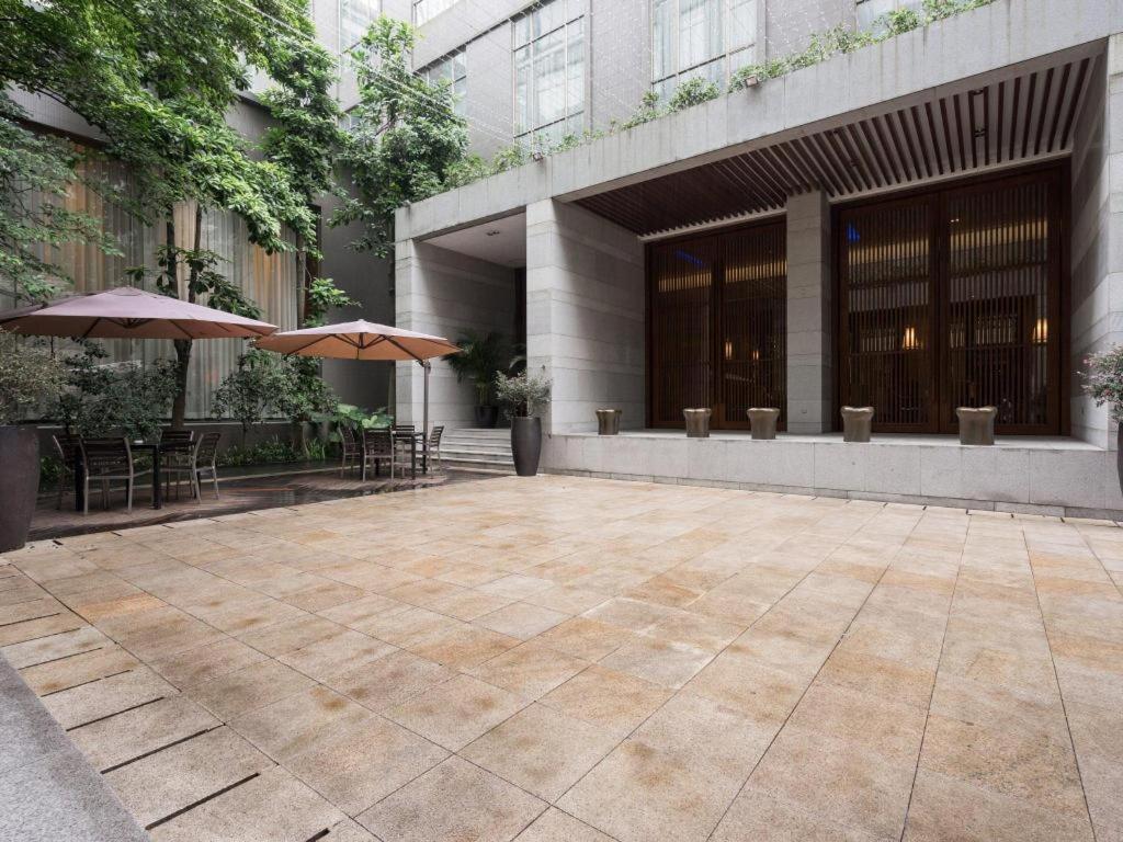 Guangzhou Carat Hotel Екстериор снимка