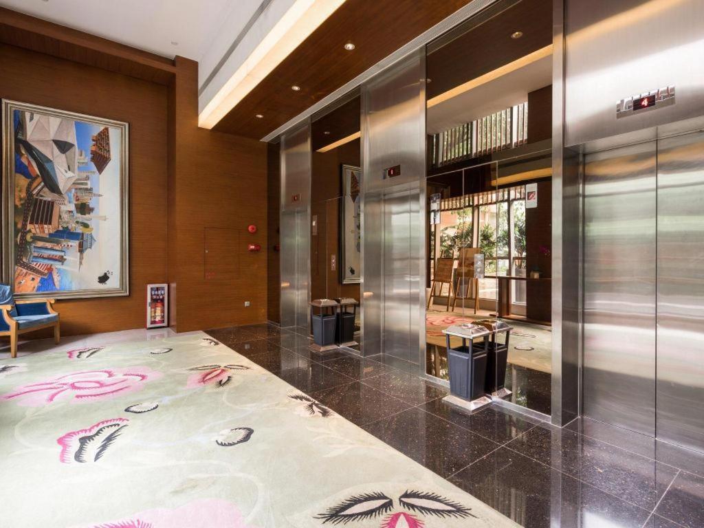 Guangzhou Carat Hotel Екстериор снимка